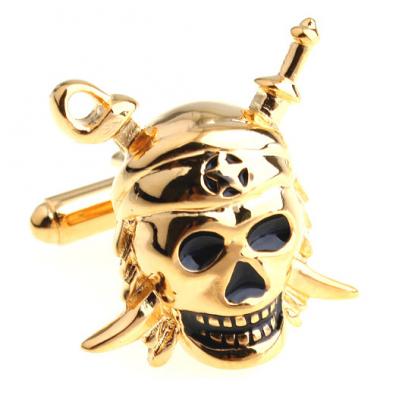 JR gld pirate skull.jpg